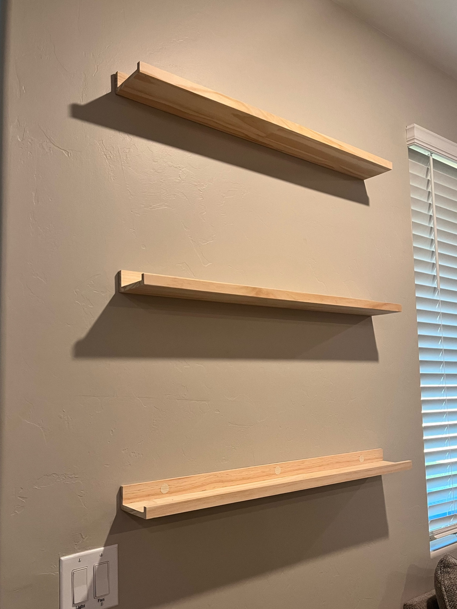 Beautiful natural wood shelves 

#LTKhome