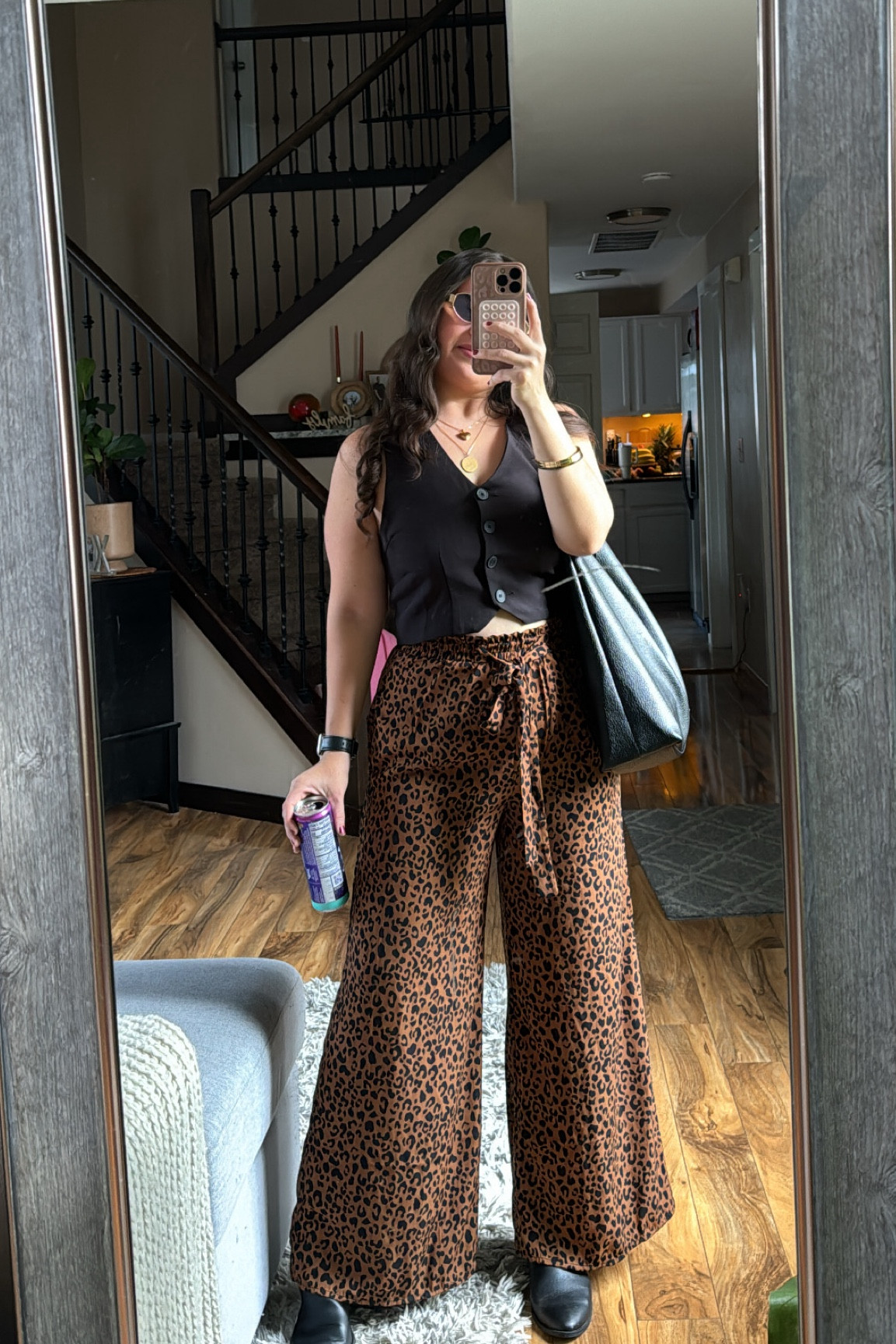 My love language is fall fashion 🍂🤎🐆
Vest and pants are from Marshall’s but here’s the link to my bag 👜😍

#LTKSeasonal #LTKStyleTip #LTKMidsize