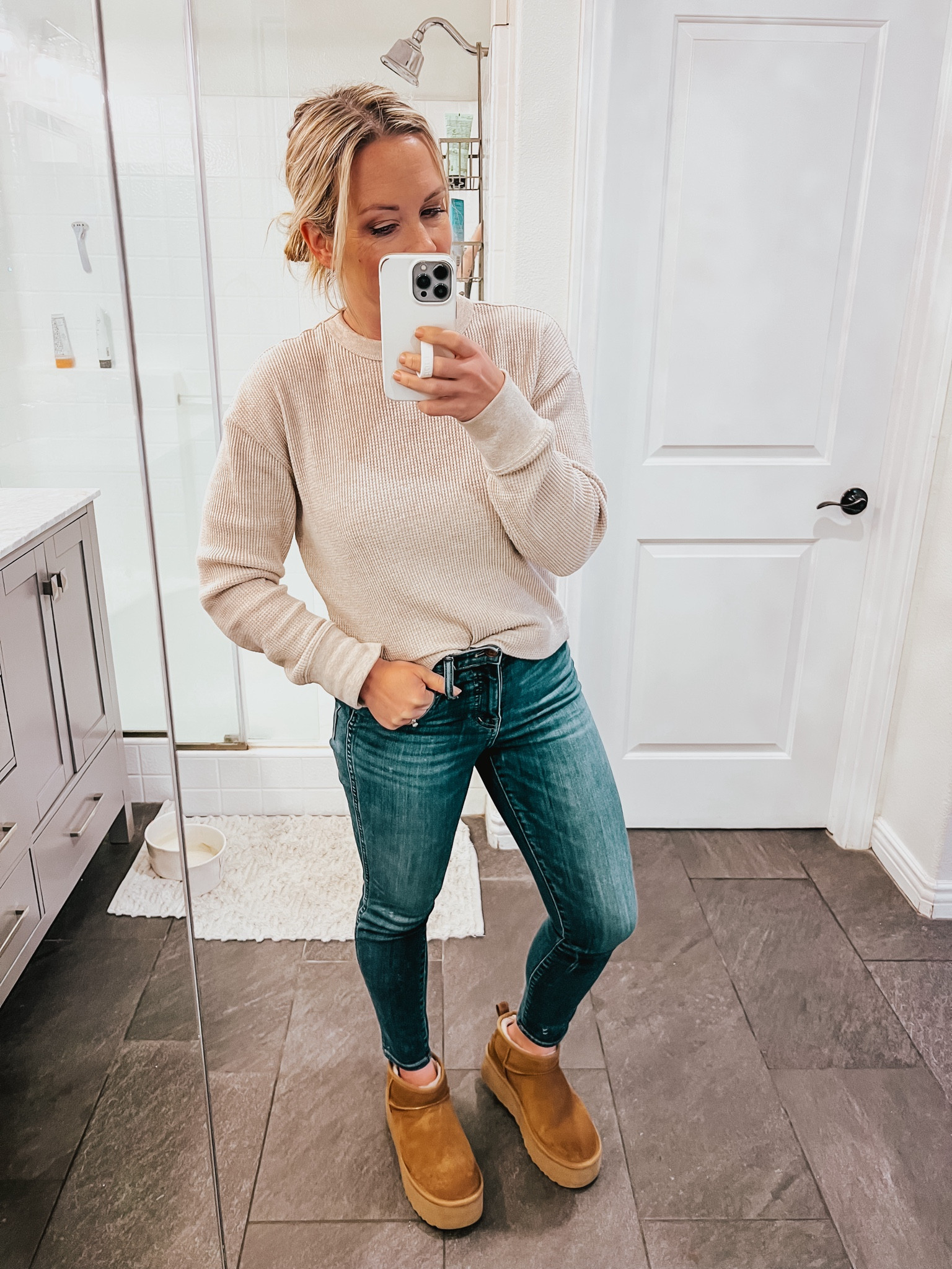 The first day of spring and we’re blessed with 40 mph winds haha 😆 I will be living in these cozy pieces for the foreseeable future 

Madewell jeans, ugg ultra mini, spring outfit

#LTKshoecrush #LTKstyletip #LTKfindsunder100