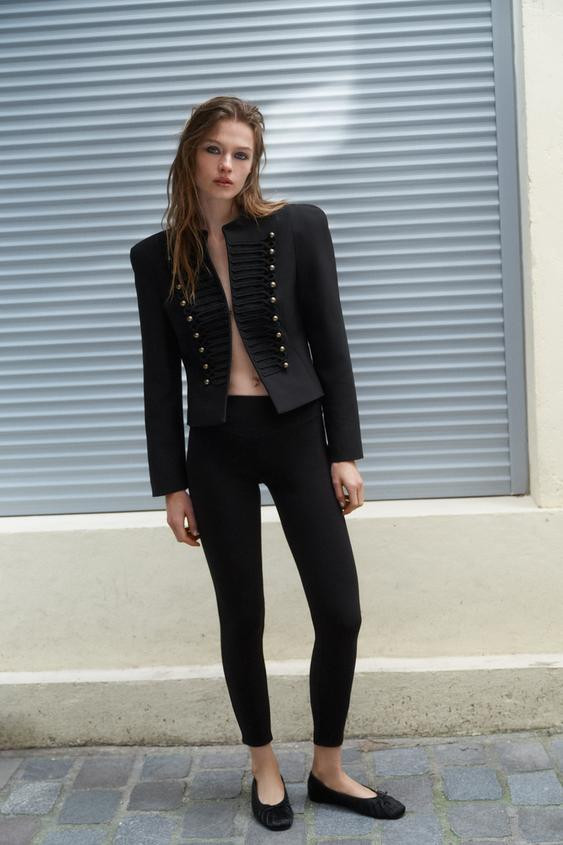 FITTED BLAZER WITH SHOULDER PADS | Zara US