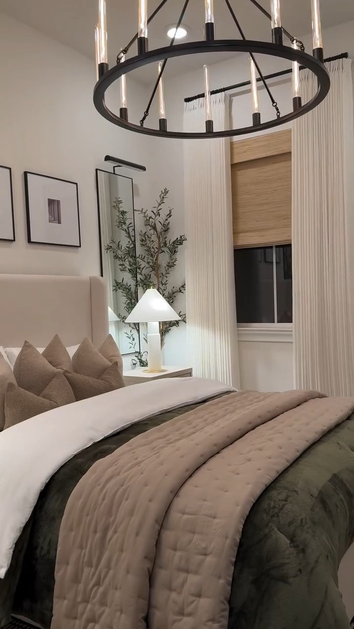 ✨ Here’s another curation of our guest room, with all the details you’ve been asking for! The rug is an 8x10, and the bed is a queen—this time I went with queen-sized bedding since the frame sits lower than our previous canopy. I kept the mattress at a max of 12 inches to preserve the headboard’s proportions without it feeling overtaken. The chandelier comes with bulbs, but I swapped them for T300 long lights to give a more elevated look. The frames are spaced 4.5 inches apart for balance. 

✨ Want these pieces? I’ve linked the exact items for easy shopping!

#GuestRoomIdea #HomeDetails #CozySpace

#LTKHome #LTKSaleAlert