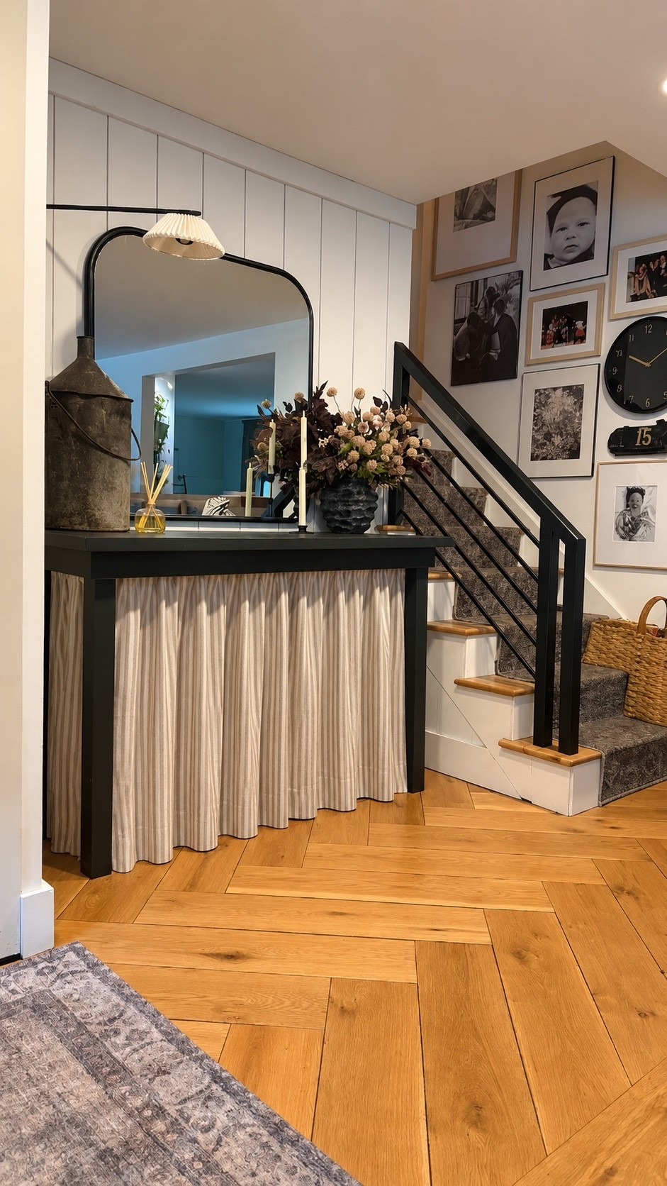 My easy-to-add and install cafe curtain hack

#LTKHome #LTKdayinmylife