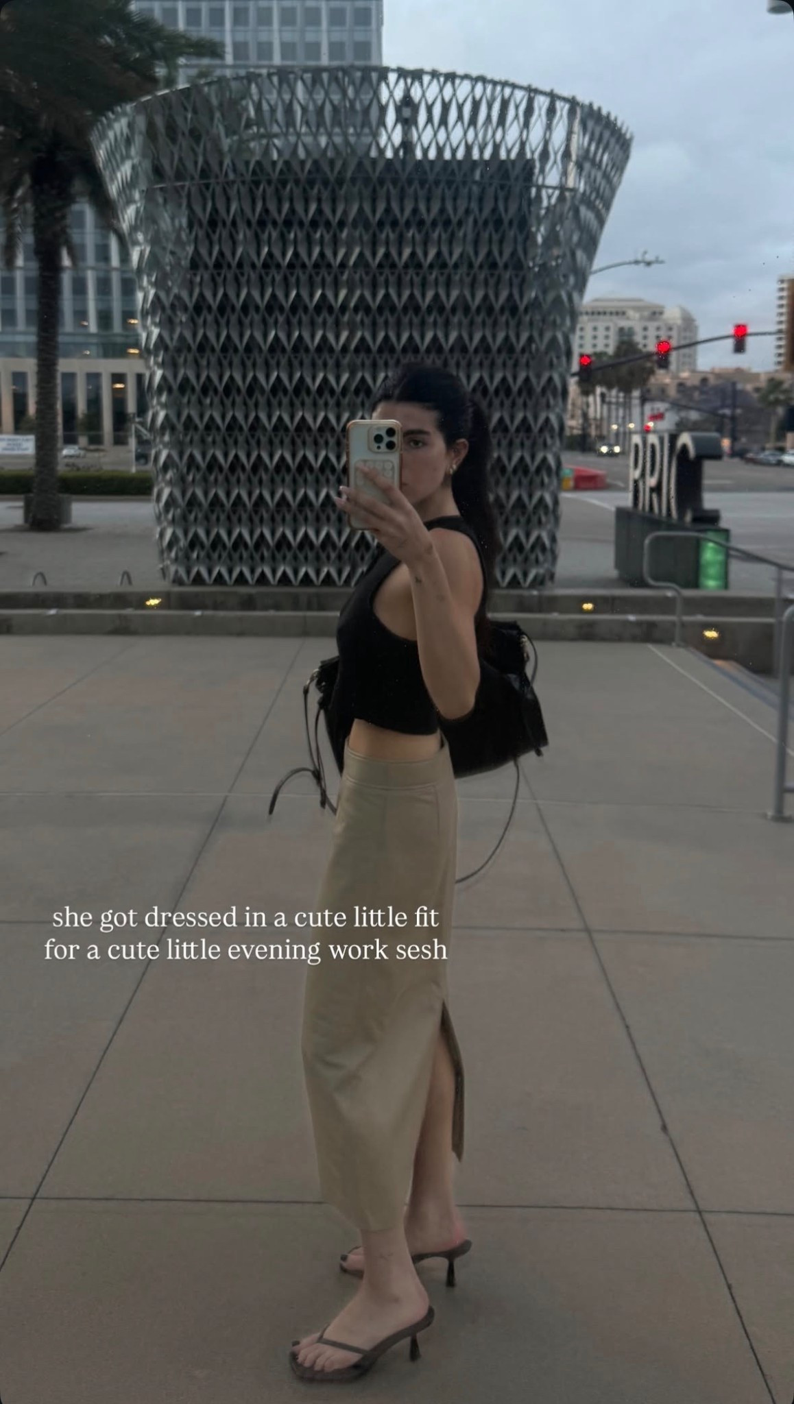 Quick ootd for a work sesh

Work wear, casual work wear, remote working outfit, casual elevated style, casual chic style

#LTKgrwm #LTKWorkwear #LTKootd