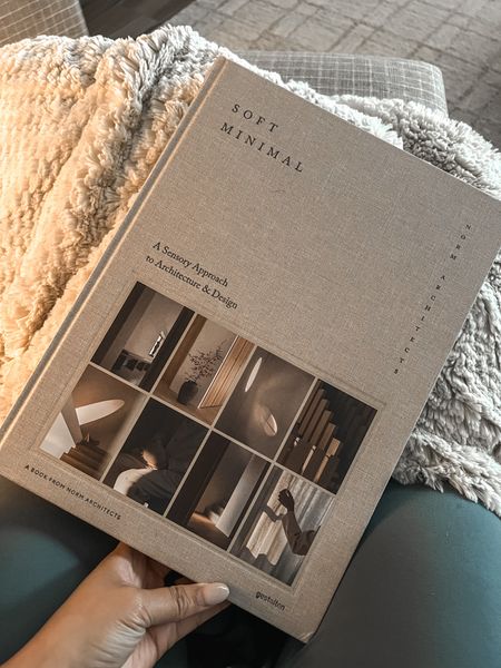 This Soft Minimal design book is the newest to my collection✨

Amazon Find | Coffee Table Books

#LTKfindsunder100 #LTKhome