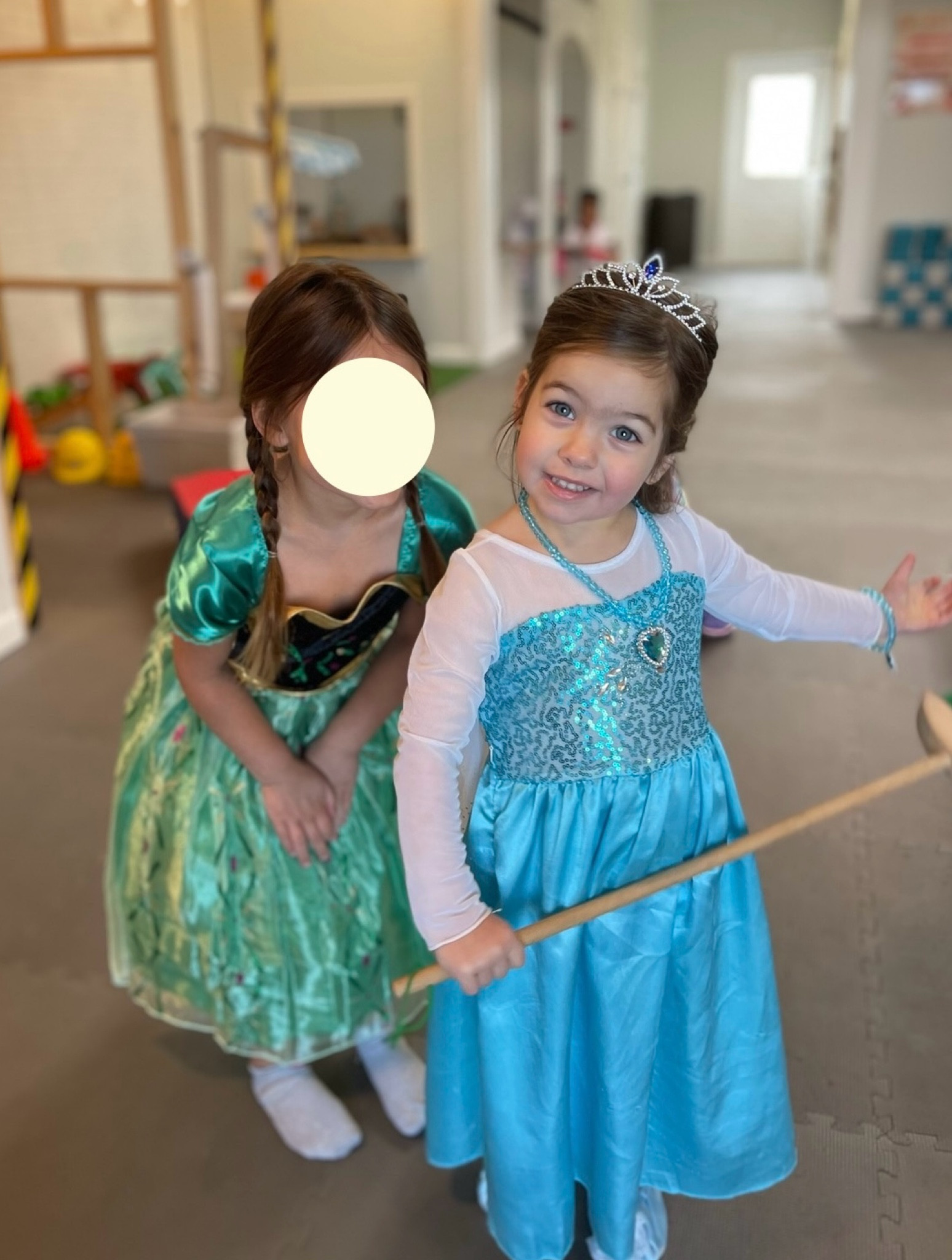 Elsa & Anna 

#elsa #anna #frozen #princessdress #halloweenprincess #kidscostumes

#LTKSaleAlert #LTKKids #LTKHalloween