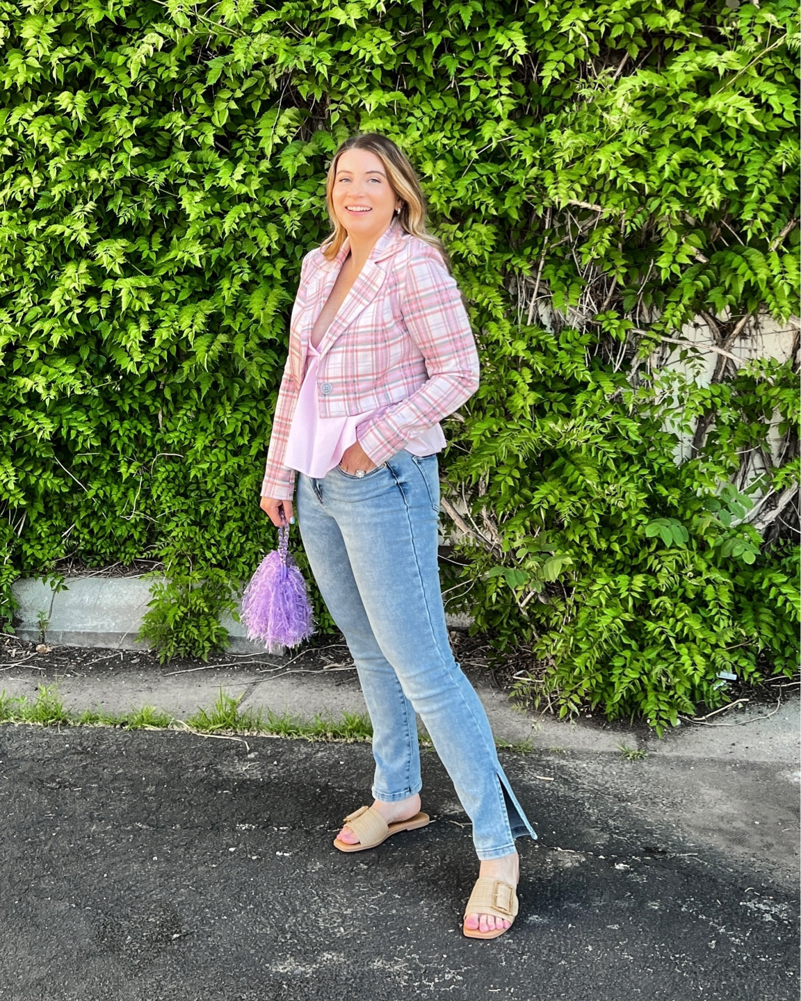 Macy’s straight leg jeans, Target sandals, flat sandals, casual sandals, purple feather bag, handbag, earring set, summer outfits, casual outfit, Amazon finds

Plaid cropped jacket is from Cabi


#LTKunder50 #LTKFind #LTKstyletip