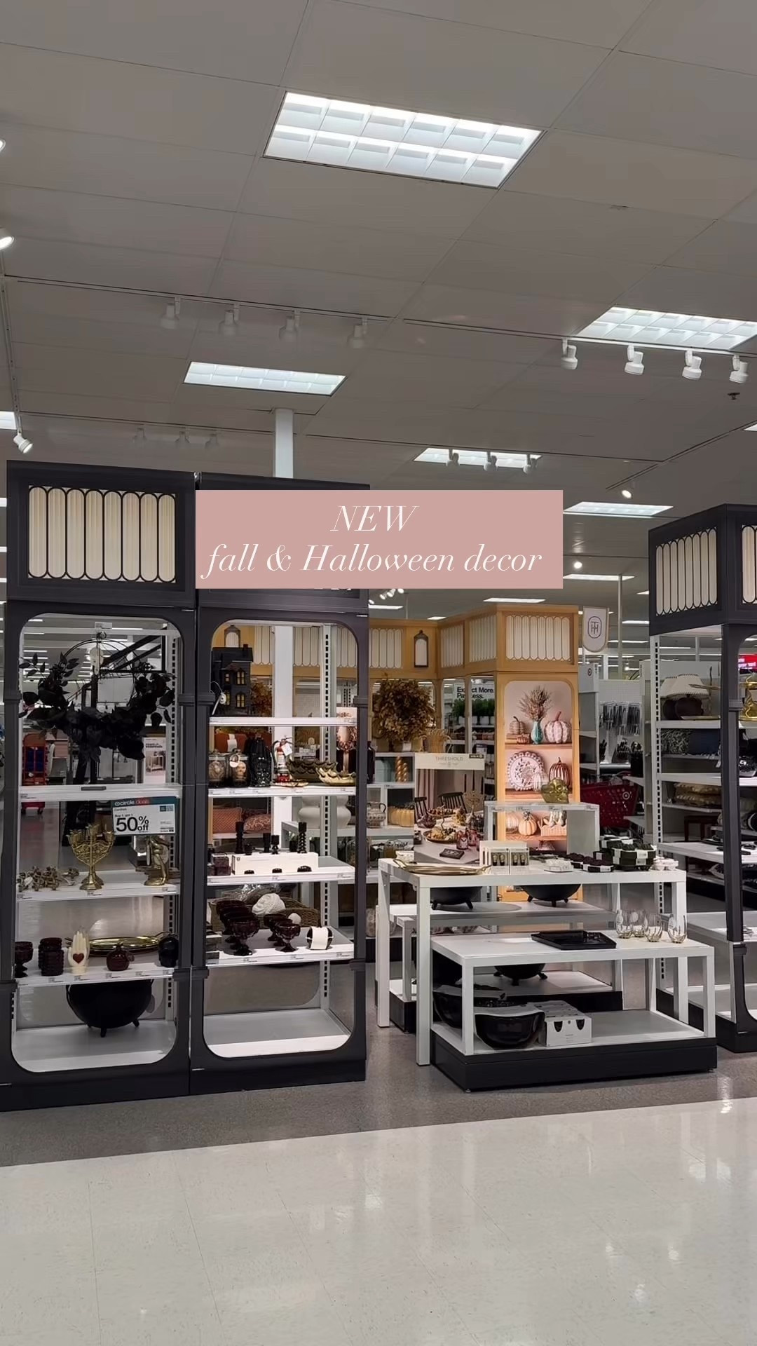 Halloween decor, fall decor, Halloween party 

#LTKSeasonal #LTKHome #LTKParties