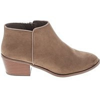 Amazon Essentials Ankle Boots: Tan Shoes - Size 9 1/2 | ThredUp (US)