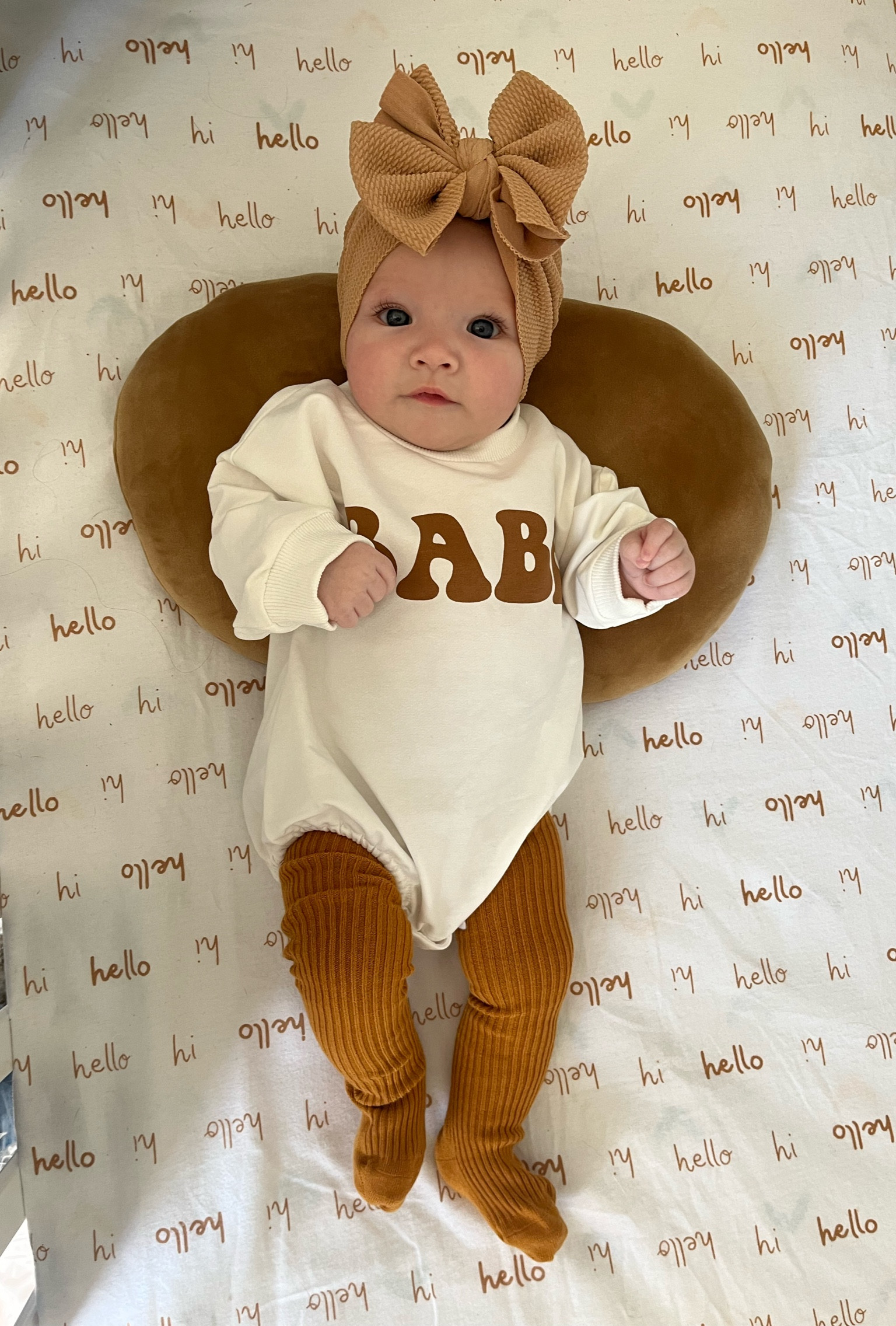 “Babe” bubble romper, ribbed knit leggings, and baby bow in an adorable neutral brown. Serving all the fall looks 🍁

#LTKbaby #LTKfamily #LTKkids