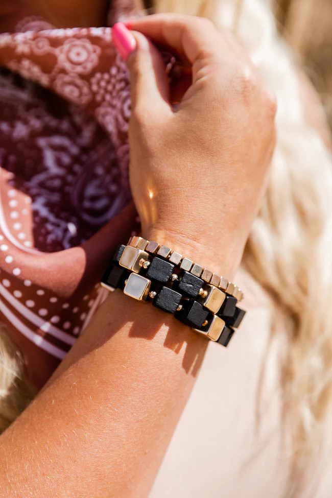 Good Directions Black Square Beaded Bracelet Stack | Pink Lily
