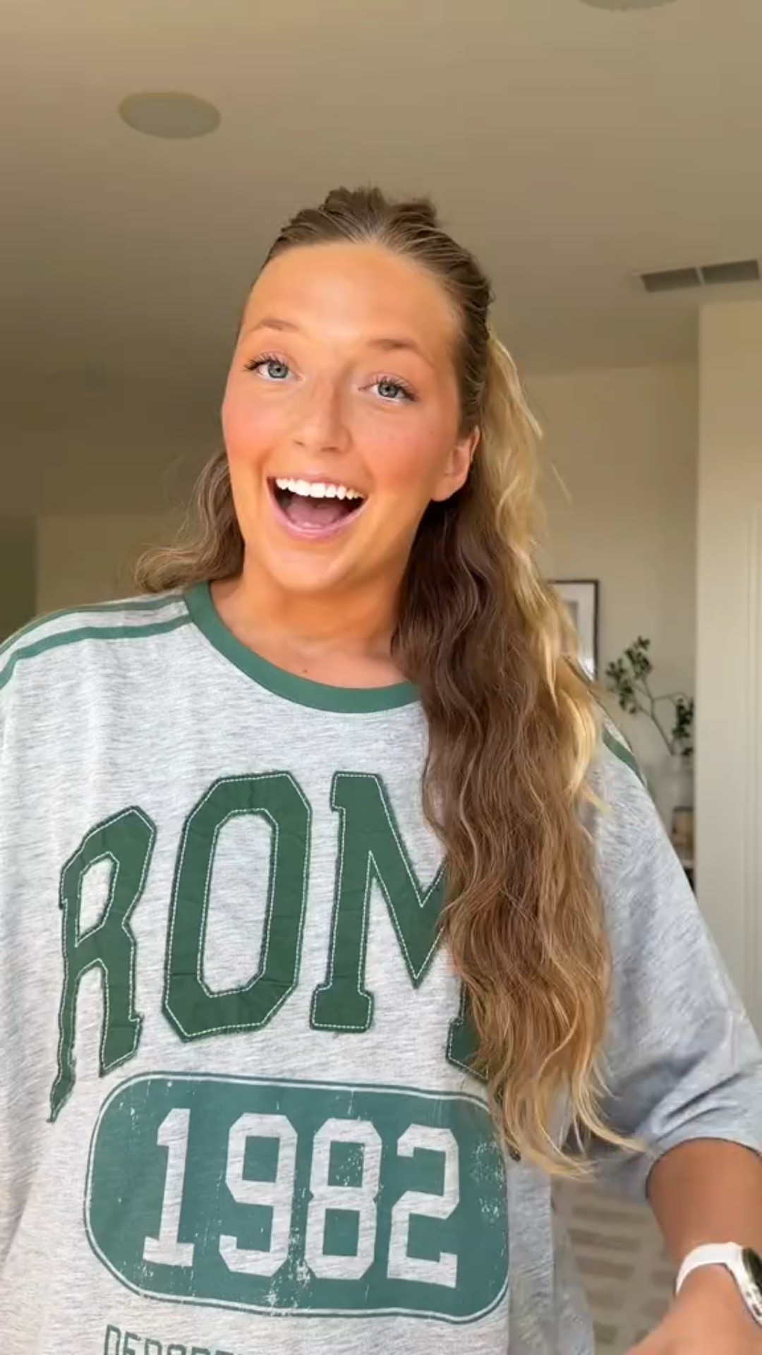 My mom essentials = A Romeo shirt, vitamins from Ritual, & my Garmin watch 💓