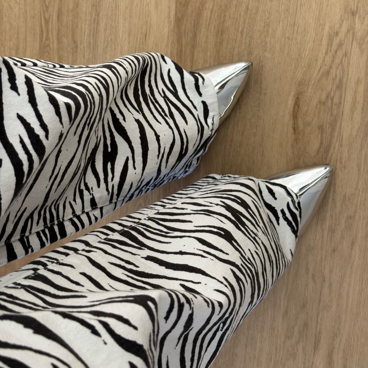 silver and zebra is perfect for spring break 

#LTKFindsUnder50 #LTKSpringSale #LTKFestival