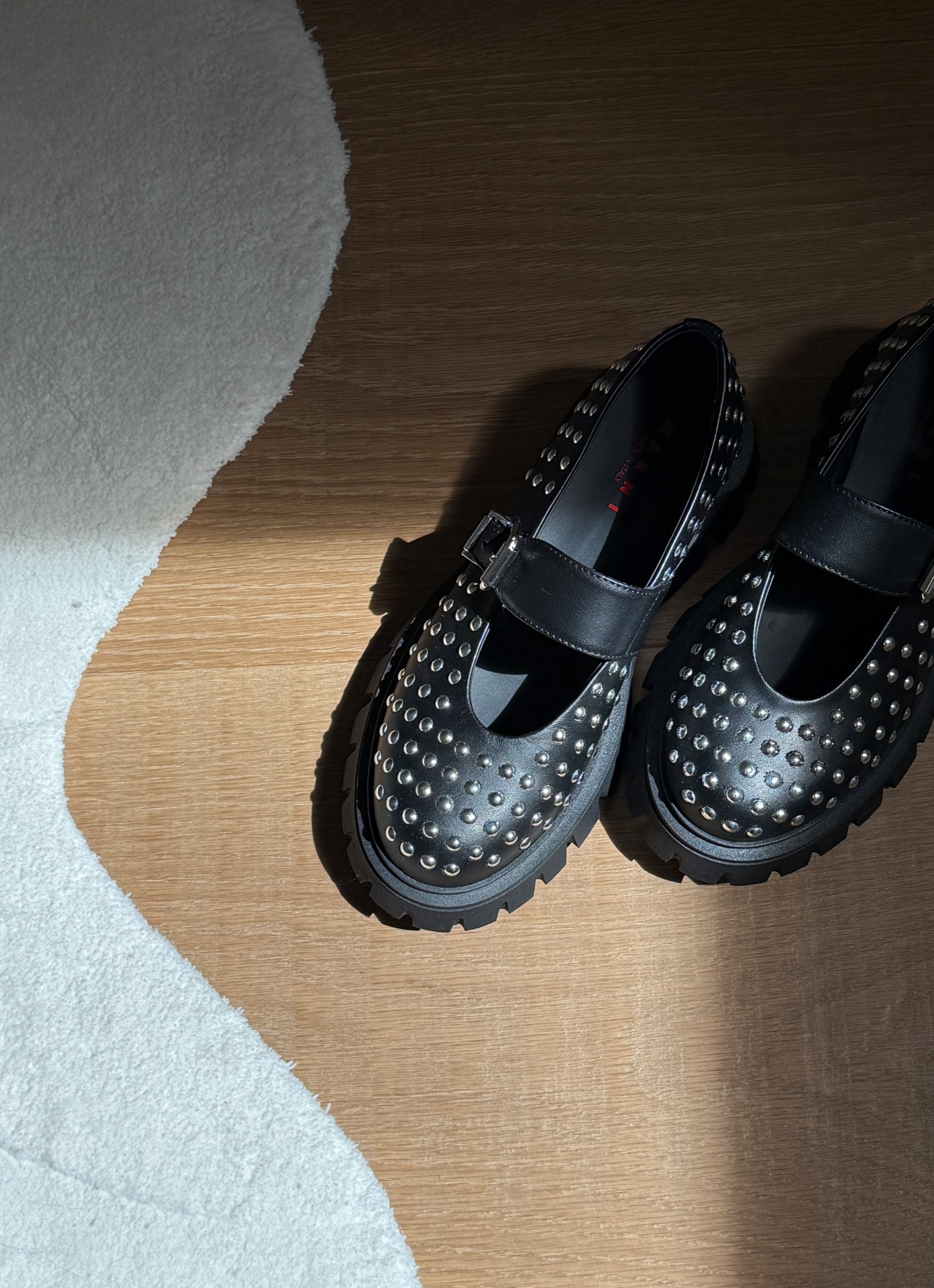 studded leather shoes 🩶

studded loafers | studded mary janes | studded chunky loafers | studded shoes |  silver studs | black leather loafers | black leather mary janes | marni studded shoes | marni mary janes | marni studded loafers | marni loafers | marni chunky loafers | 

#LTKootd #LTKKids #LTKSeasonal