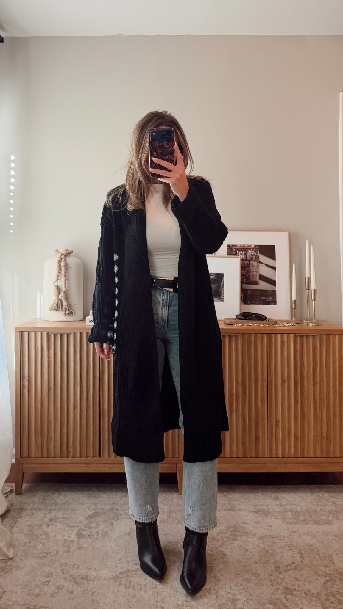 love this oversized chunky knit cardigan!!! such a cozy versatile winter layer. size M cardigan, top, size 27 denim short. amazon fashion, abercrombie 

#LTKFindsUnder100 #LTKSaleAlert #LTKootd