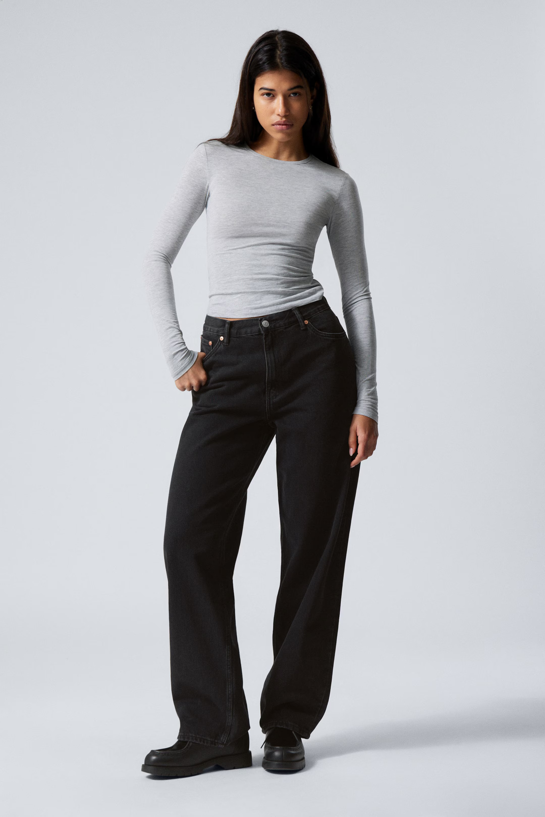Rail Mid Rise Loose Wide Leg Jeans | Weekday