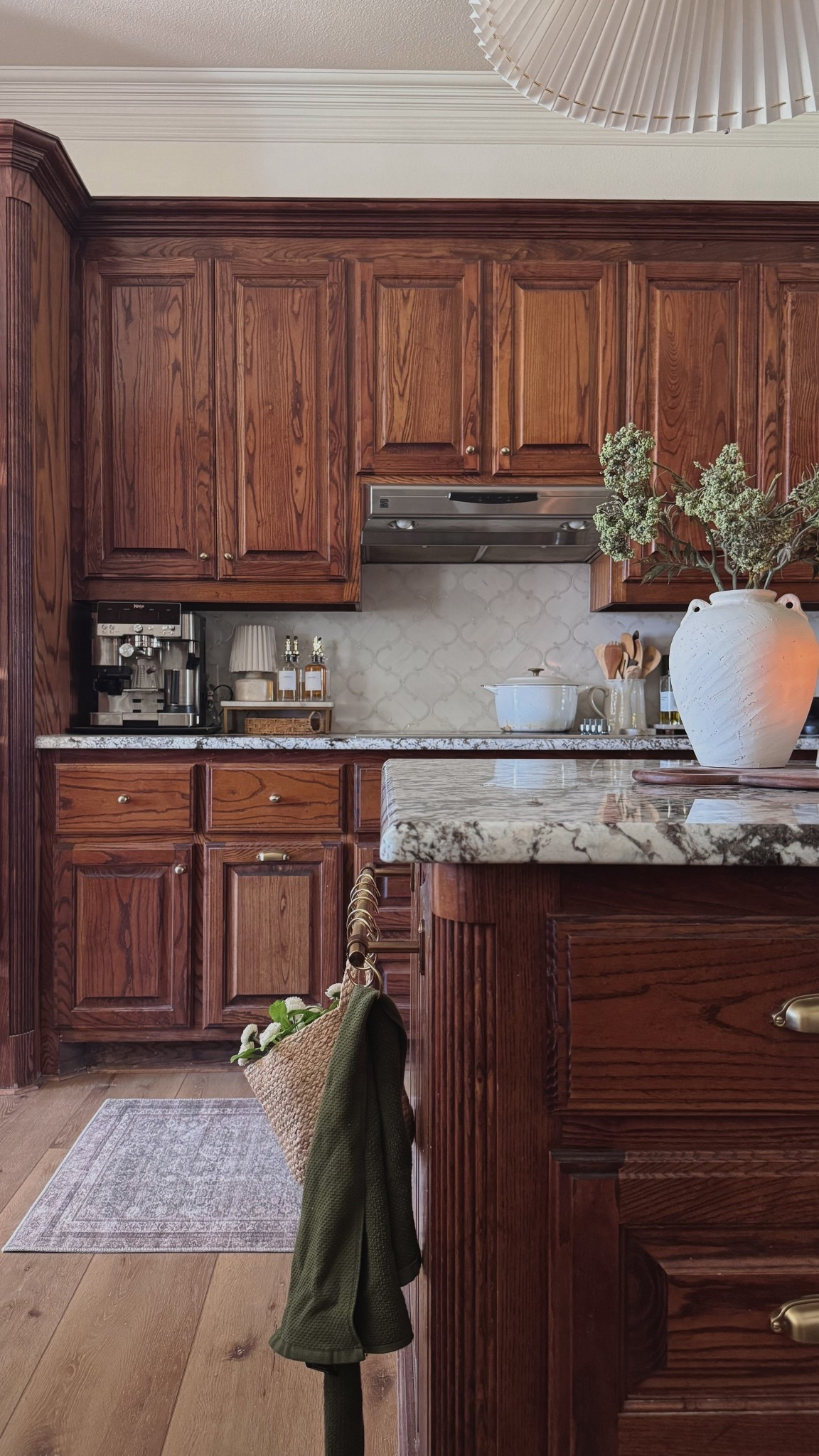 Warm wood kitchen // Amazon gold cabinet hardware 

#LTKHome