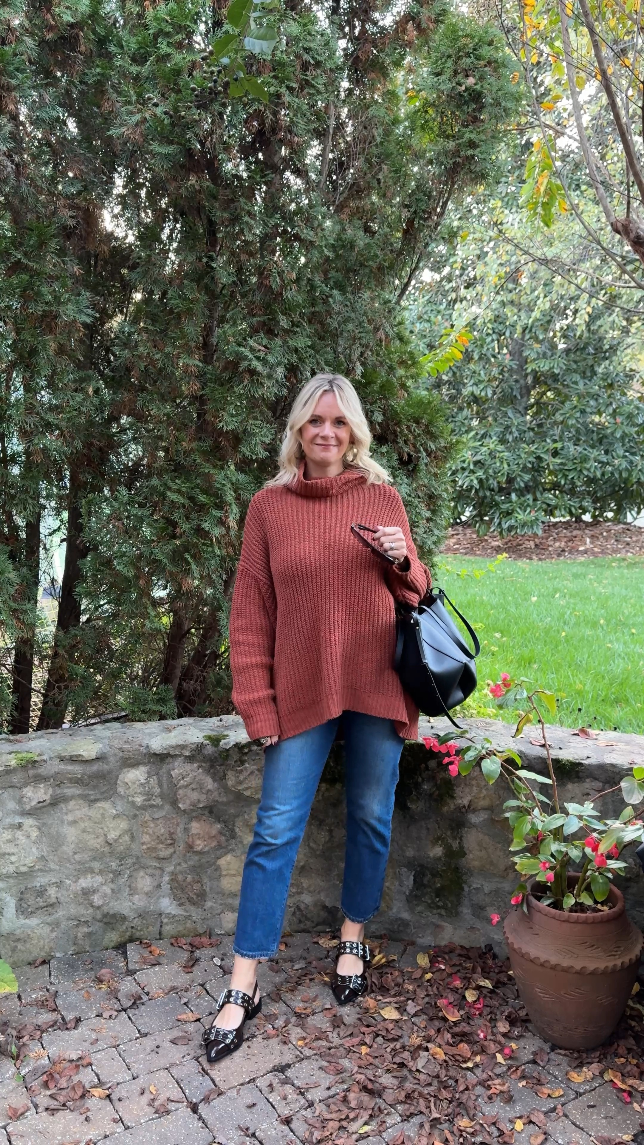 How to style flats 🖤

#LTKShoeCrush #LTKWatchNow #LTKStyleTip