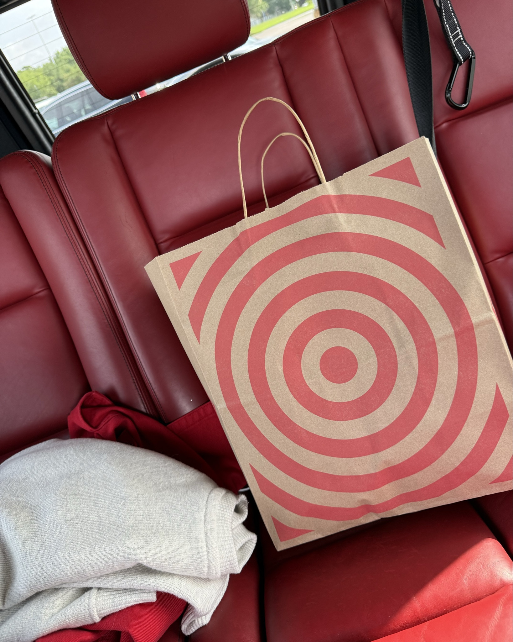 Target Haul!!!
left with 4 dresses and a top for $150… I’ll take it!!

#LTKSeasonal #LTKFindsUnder50 #LTKSummerEdit
