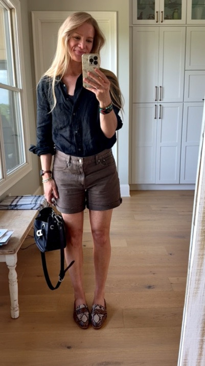 OOTD 
Happy Saturday!!

Size reference 5’ 9” 140 lbs

Black linen shirt - medium tall
(Gap boyfriend style)

Brown denim shorts - 29 for a little looser fit. Normally a 27/28.

Slides - old target

Bag - Double D Ranch



Outfit of the day. Shorts outfits. Weekend style. Classic style. Gap denim.

#LTKTall #LTKSaleAlert #LTKootd