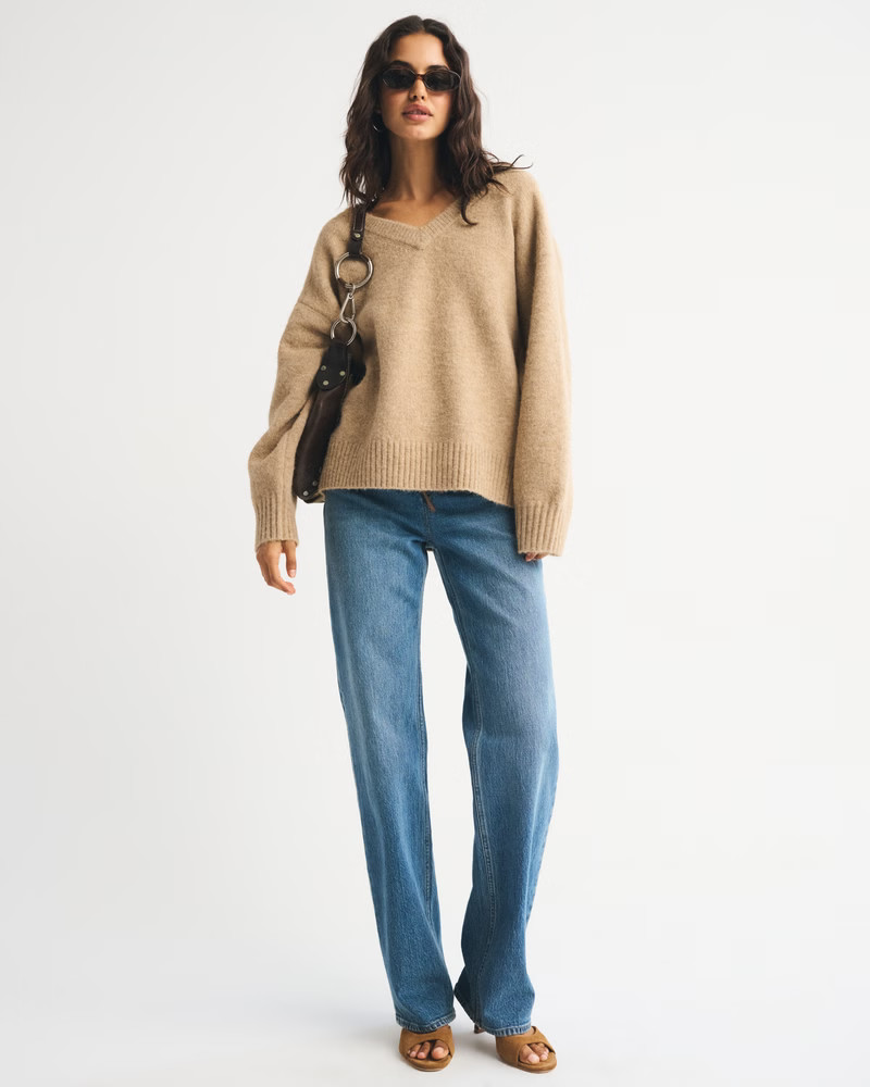 Women's Dad V-Neck Sweater | Women's Back In Stock | Abercrombie.com | Abercrombie & Fitch (UK)