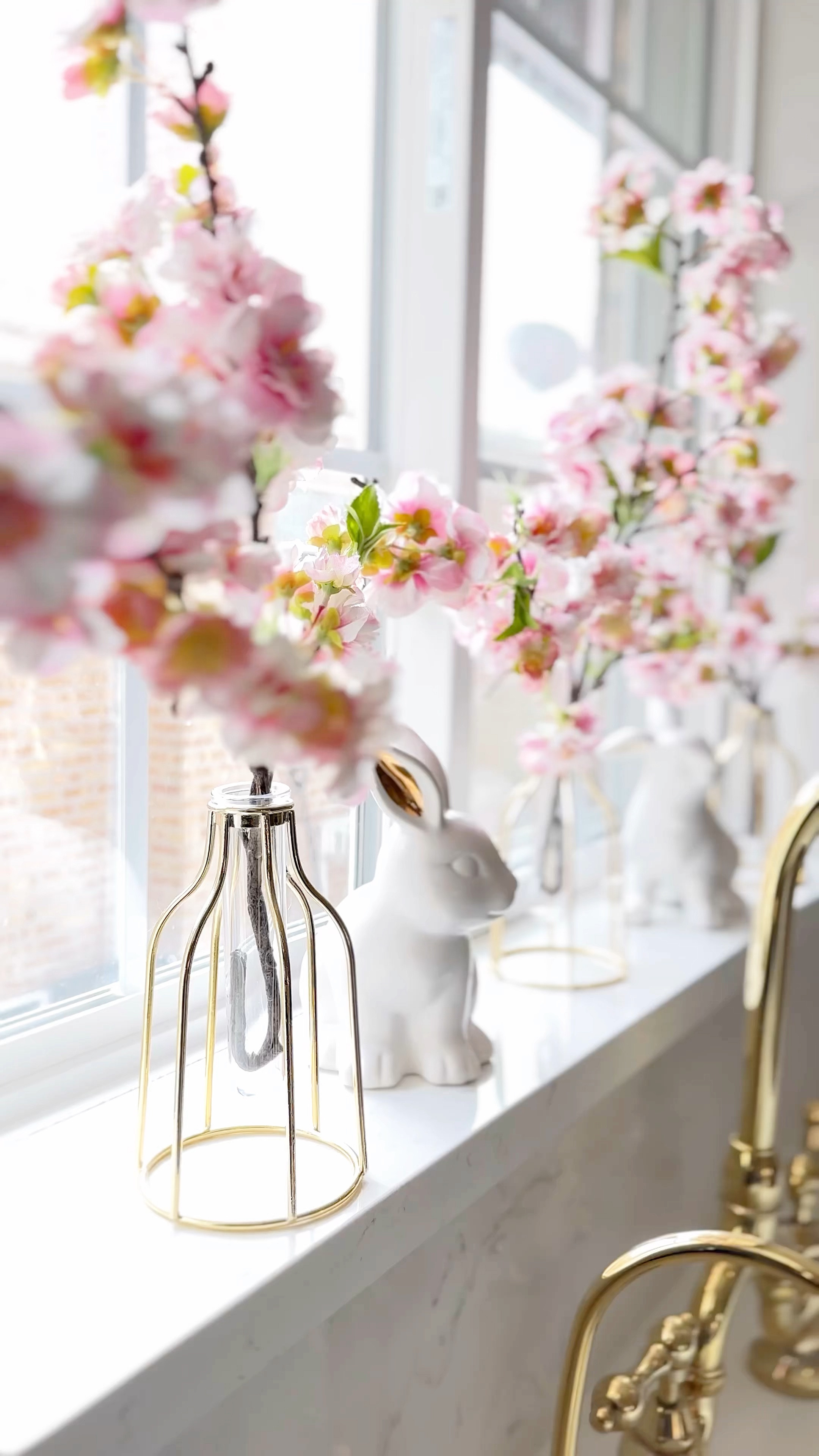 Kitchen window spring decor 

#LTKSeasonal #LTKFind #LTKhome