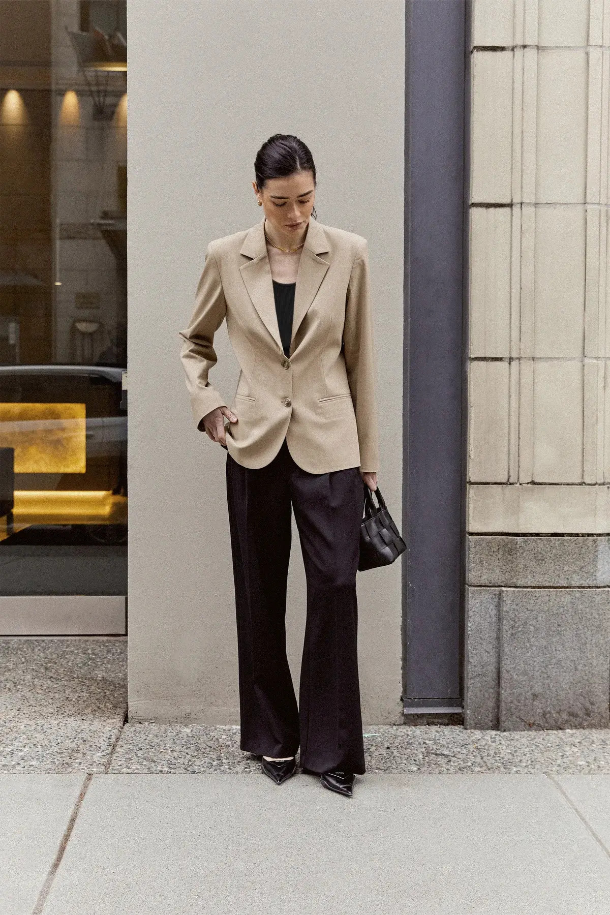 RELAXED FIT BLAZER        0.0 star rating   Write a review           $128    
 OW-9876-W    MOSS;... | OAK + FORT