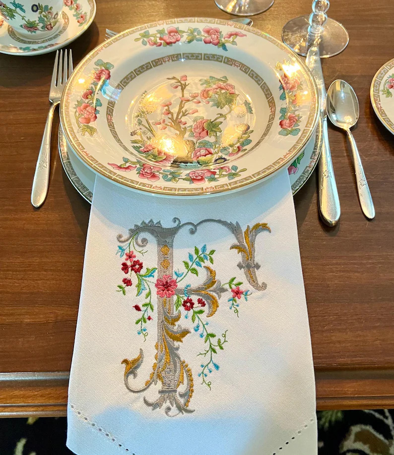 Diamond Font Monogram Embroidered Linen Dinner Napkin | Etsy (Global)
