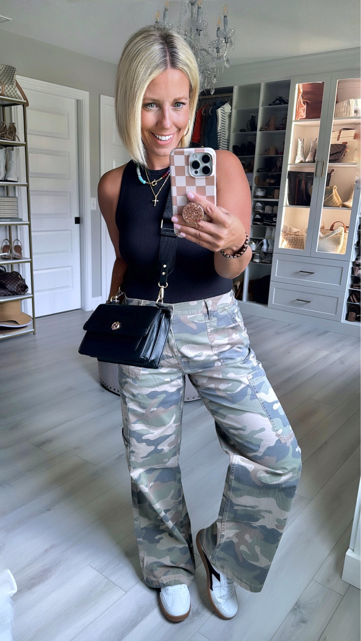 I just the found the perfect camo pants @walmart 🙌🏻 I love the fit and the distressed colors!!!! Only $17.98!!
⬇️⬇️⬇️
Pants size medium
Tank size medium
Shoes TTS

#LTKFindsUnder50 #LTKStyleTip #LTKFindsUnder100