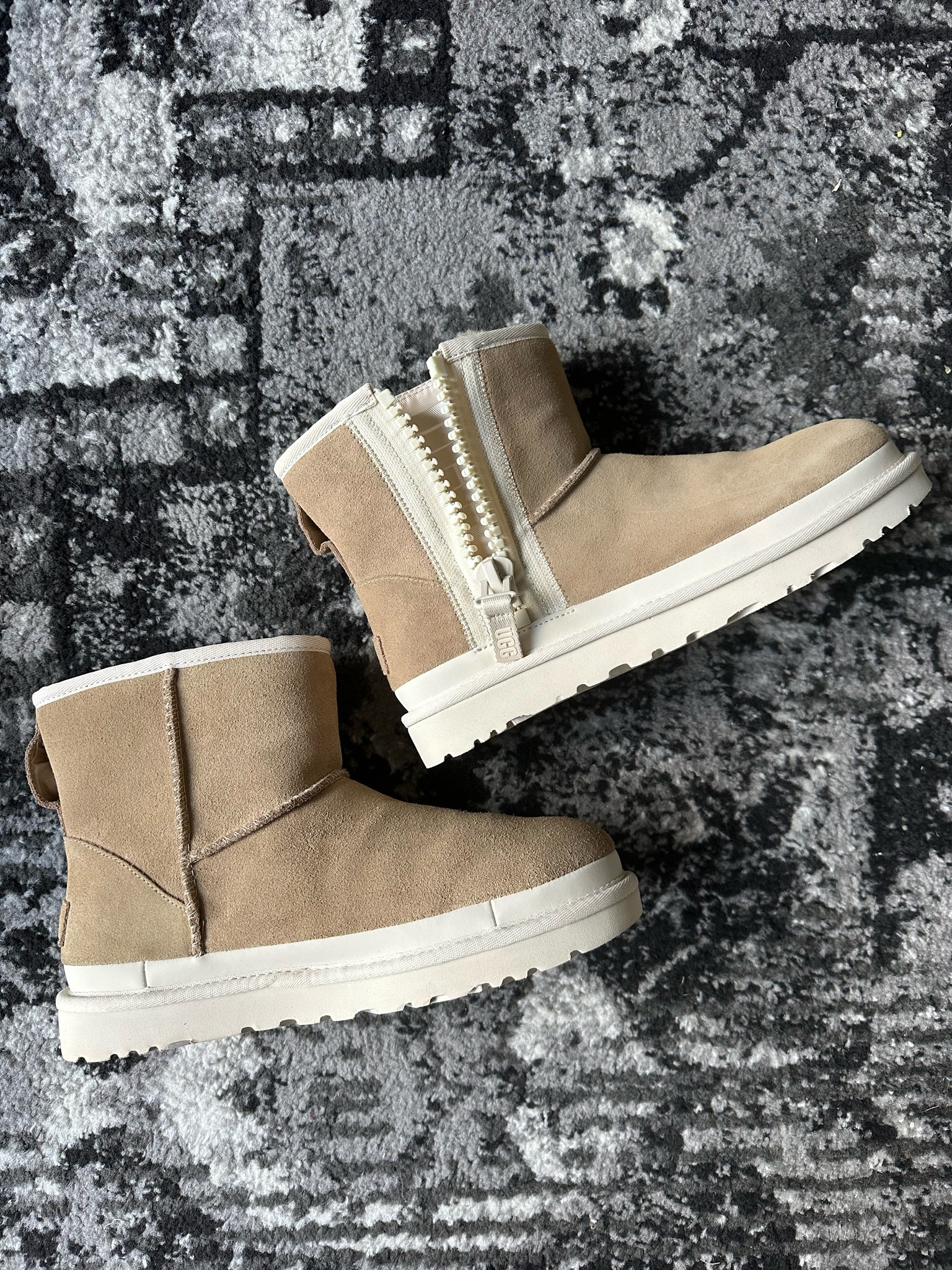 Ugg boots in the #nsale 

#LTKFind #LTKSeasonal #LTKxNSale