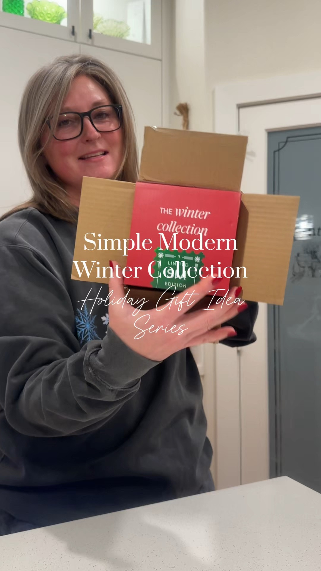 The cutest little snowflake winter tumbler from Simple Modern. Great gift idea 

#LTKFindsUnder50 #LTKGiftGuide #LTKVideo