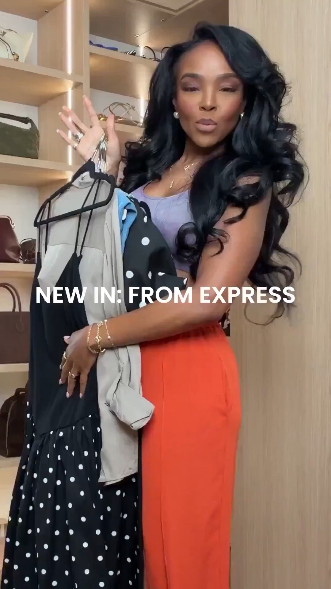 Hi babes!

This @Express drop is so good for spring — these are the kind of pieces that instantly elevate your everyday wardrobe without overthinking it. Clean, easy, and super wearable.

Where to wear these:
Everyday outfits
Brunch
Work looks
Casual plans

I love pieces like this because you can mix and match everything and create so many different outfits — so your cost per wear drops fast.

Everything is linked below

xx Kira | Kira’s Fashion Finds

34D - 27 - 40 | size small or 4