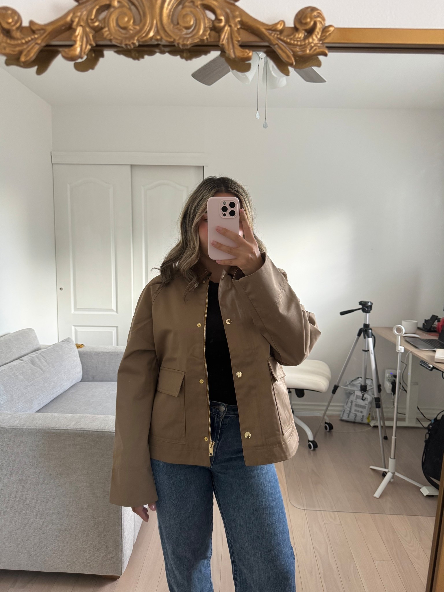 We know by now that barn jackets are all the rage! If you’re looking for an affordable option, check out this pick from H&M! 

#LTKover50style #LTKcanada #LTKstyletip