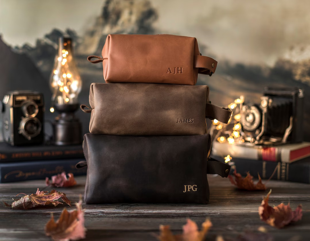 Leather Dopp Kit, Personalized Groomsmen Gift, Leather Dopp Kit, Mens Leather Toiletry Bag, Mens ... | Etsy (US)