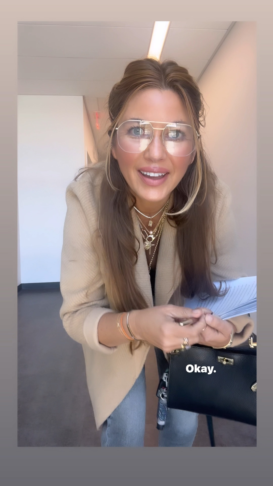 OOTD on campus 👓💋
Blazer: medium and on sale
Vest: 8
Jeans: 26
Shoes: TTS
Foundation: 4N1 biscuit
Lips: chocolat liner and Calanthe orchid gloss
Glasses: muse progressives gold +1

#LTKworkwear #LTKbeauty #LTKVideo