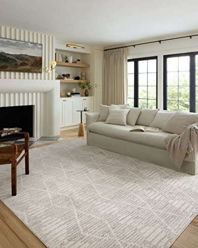 Loloi II Kamala Collection KAM-02 Ivory/Silver 2'-3" x 3'-10" Accent Rug | Amazon (US)