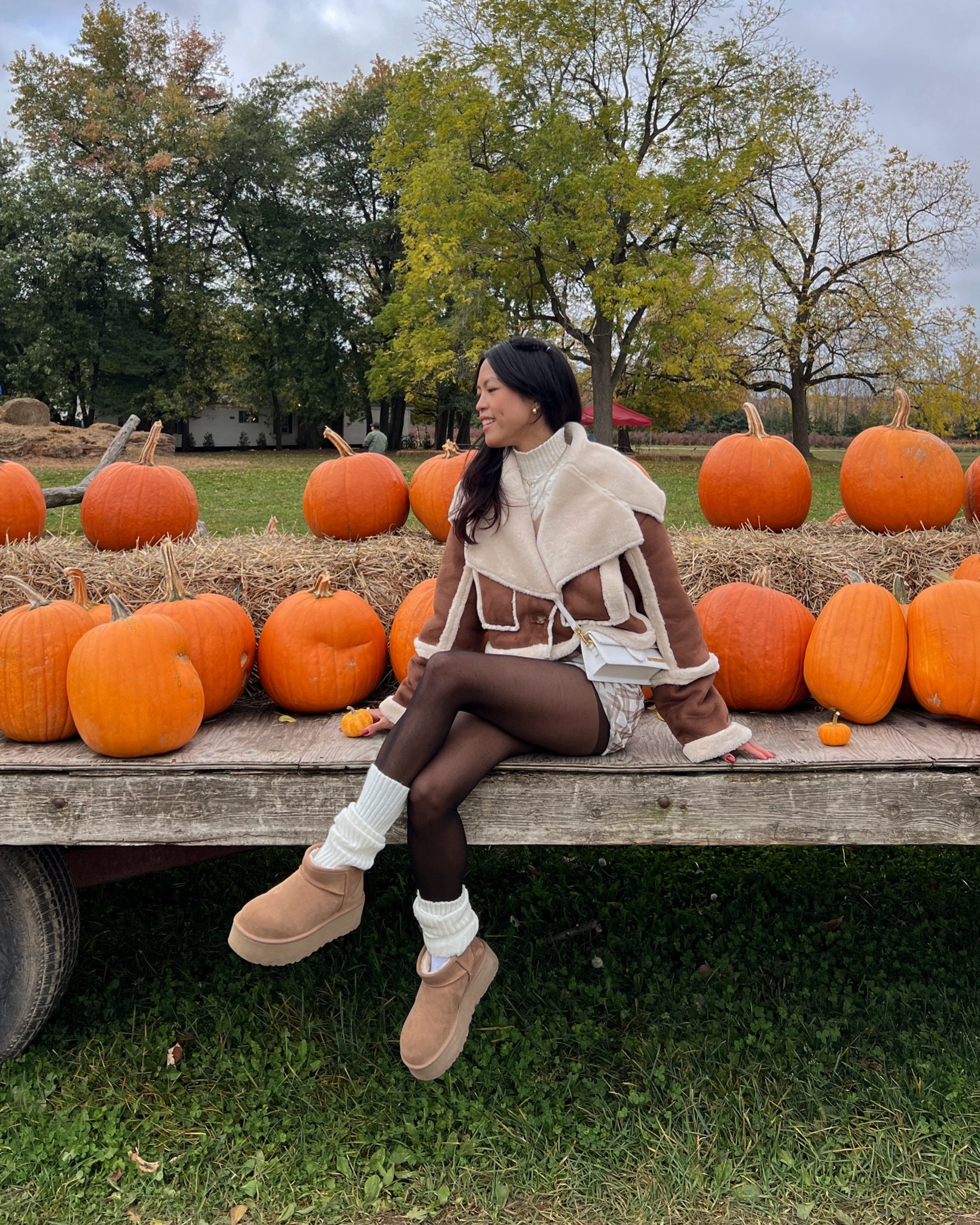 PREPPY FALL OUTFIT 

cozy jacket, revolve, tights, UGG, casual chic, minimal style

#LTKstyletip #LTKAsia #LTKfindsunder50