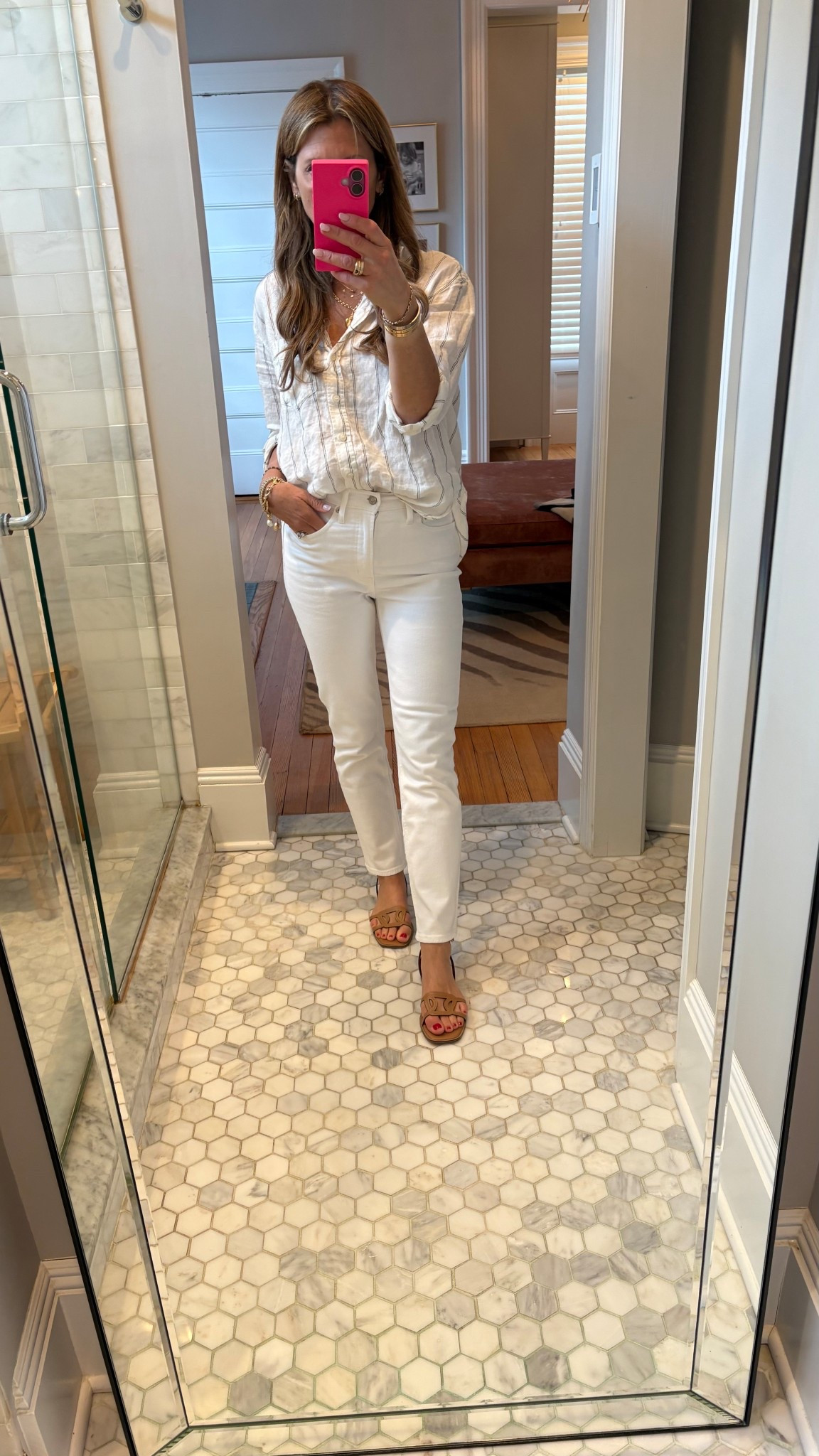Get entire look for under $250! Such an easy go-to look 🤍🤍🤍

#LTKSaleAlert #LTKSeasonal #LTKFindsUnder100