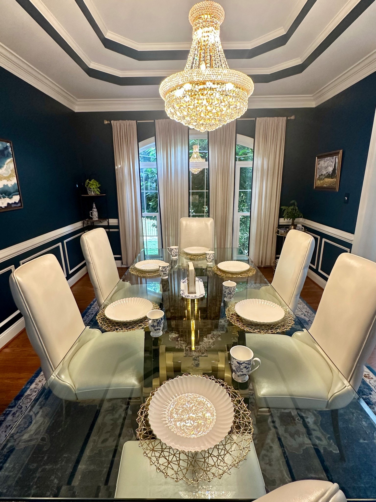 made a little progress setting the dining table  

#LTKSaleAlert #LTKHome