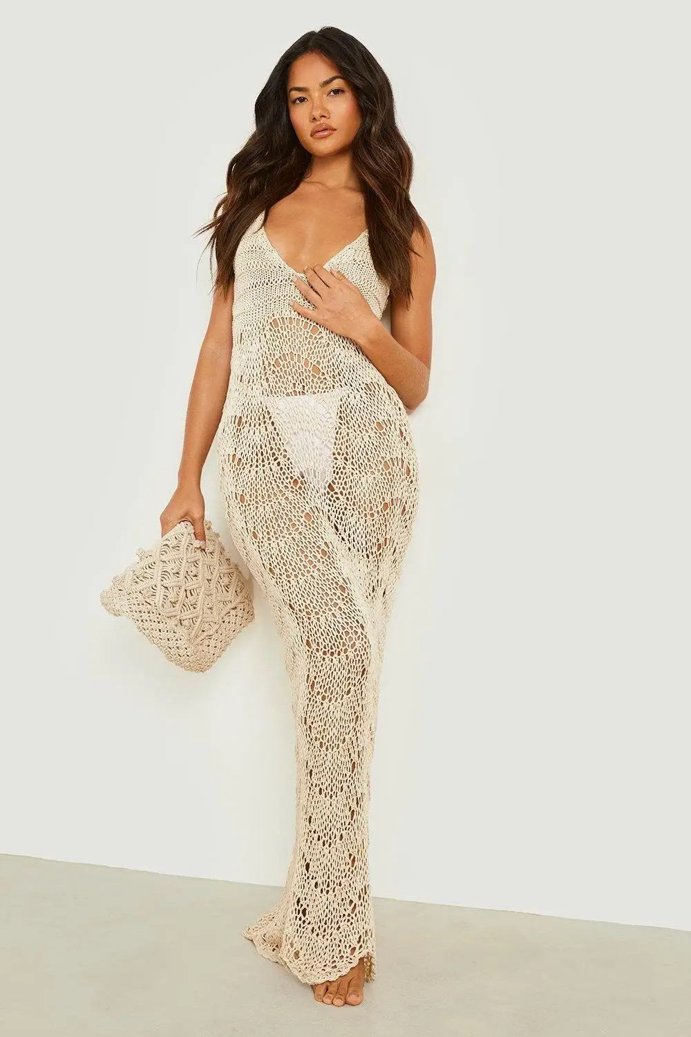 Cream boohoo Crochet Scallop Scoop Beach Dress | PrettyLittleThing USA | PrettyLittleThing US