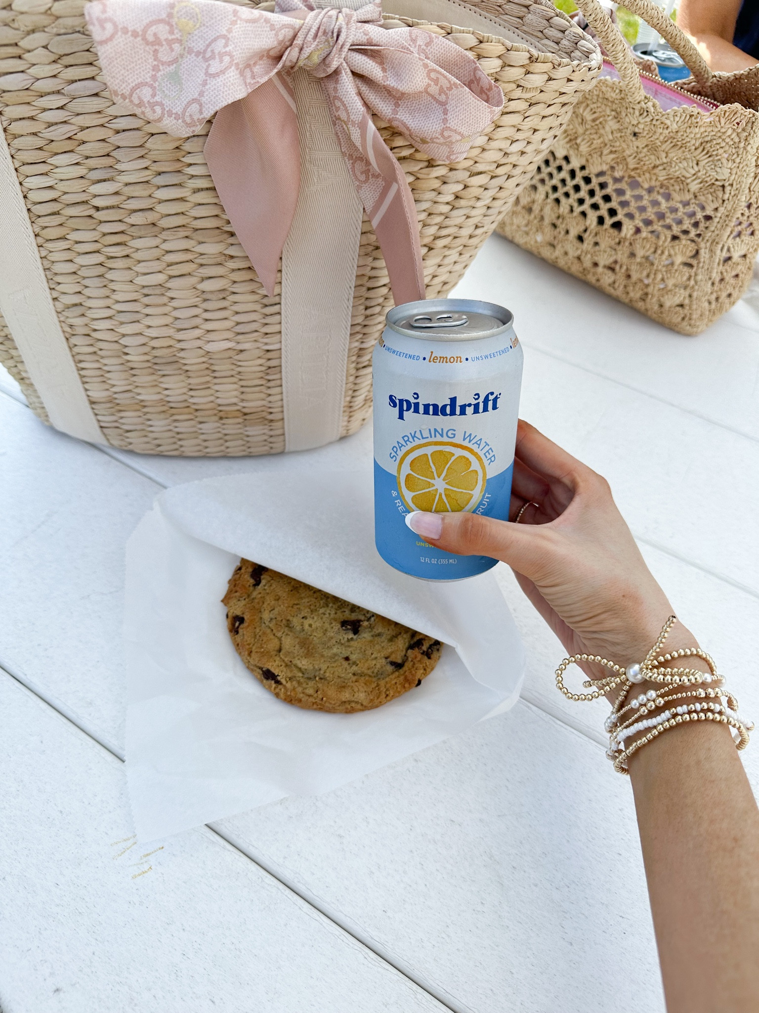 My straw tote bag is on sale! Been wearing on repeat 🫶🏼
Aritzia sale 

#LTKSaleAlert #LTKSummerSales #LTKFindsUnder100