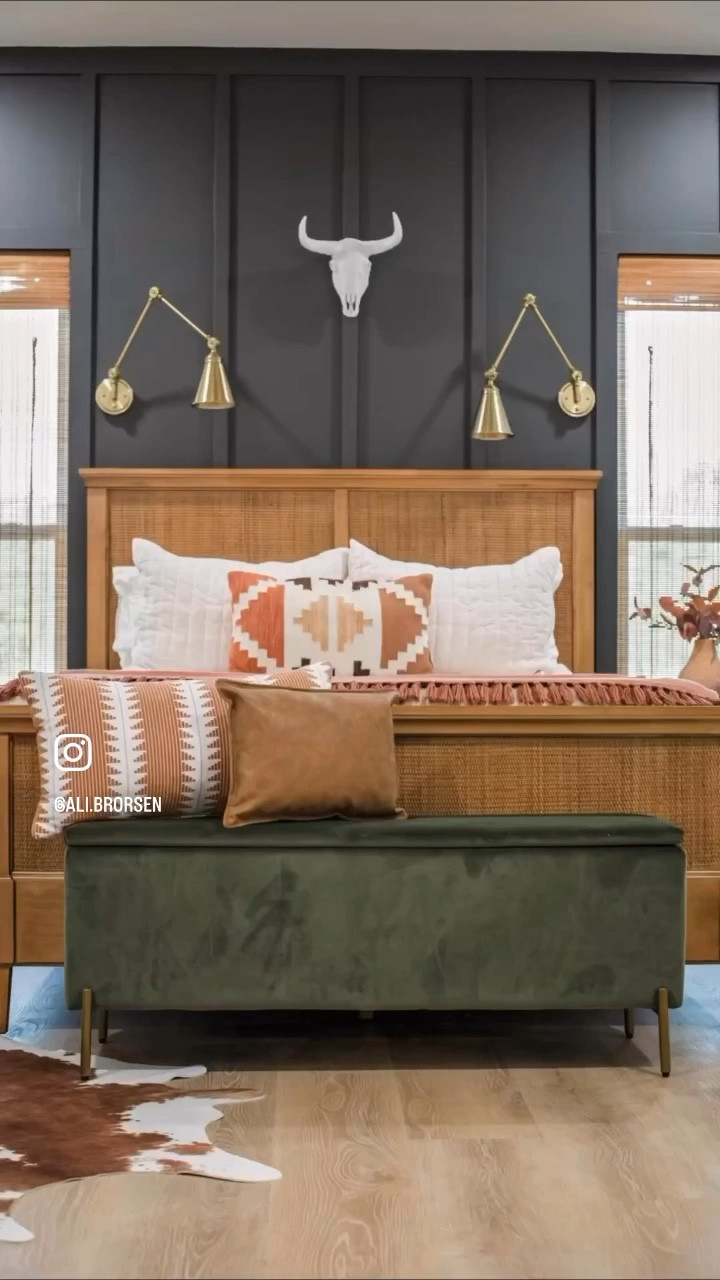 Who doesn’t love a good before and after video. If you’re loving this western chic vibe shop the products in my LTK shop—link in bio.

#western #westernchic #bedroom #bedroomdesign #bedroomdecor #homedecor #homedesign

#LTKhome #LTKstyletip