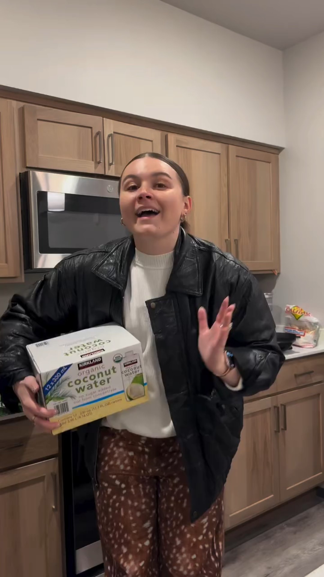 POV you black out at @costco as a girly living alone 🤨

#costcohauls #costcofinds #costcohaul #livingalone #healthygroceryhaul

#LTKdayinmylife #LTKootd #LTKMidsize