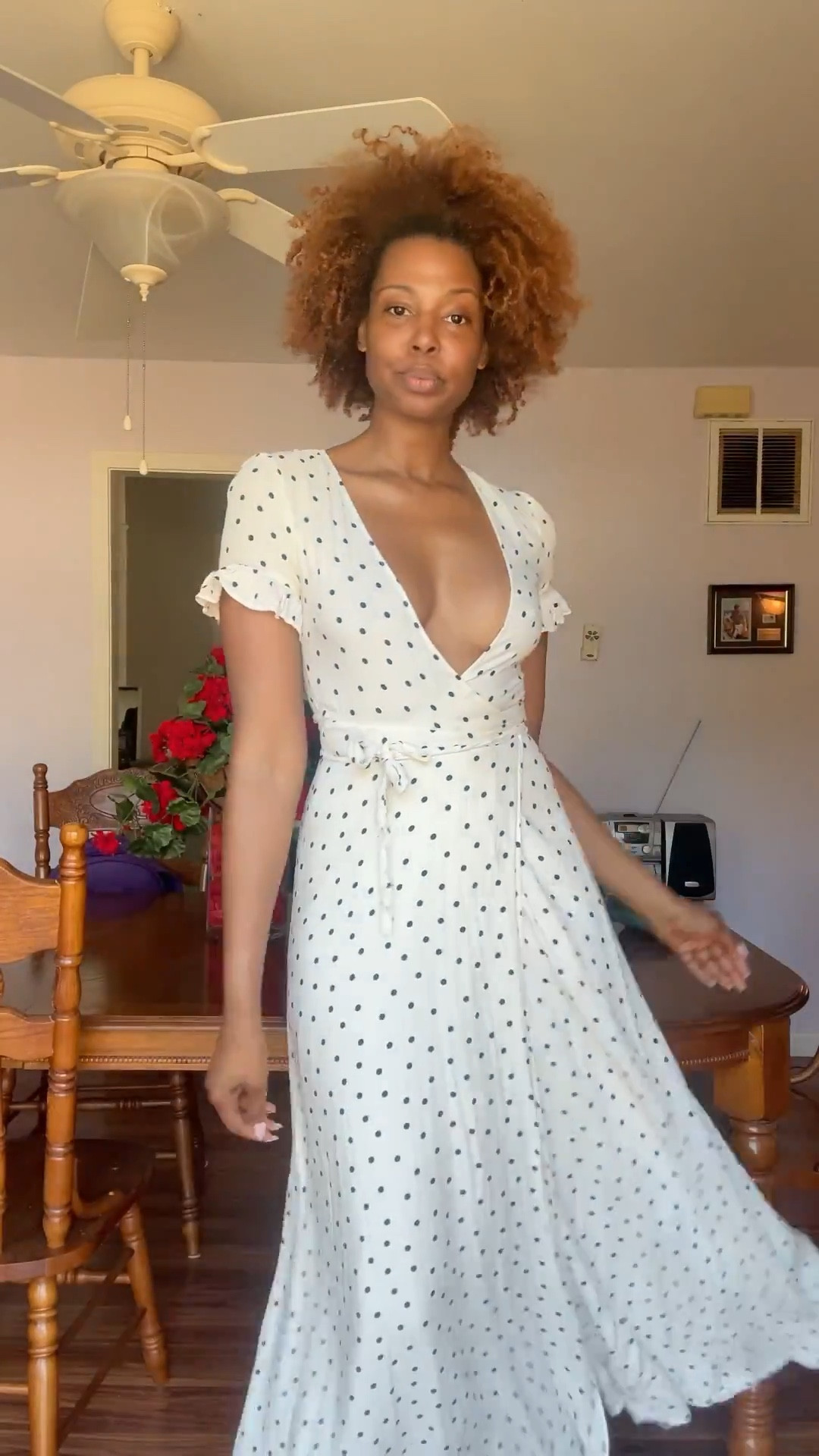 One of my favorites! A polla dot wrap dress! I love the flowyness and that it’s adjustable. It’s so girly and fun. I’m ready for a picnic!


#Dresses #Polkadots #Flowy #Spring #Summer 

#LTKootd #LTKMidsize #LTKSaleAlert