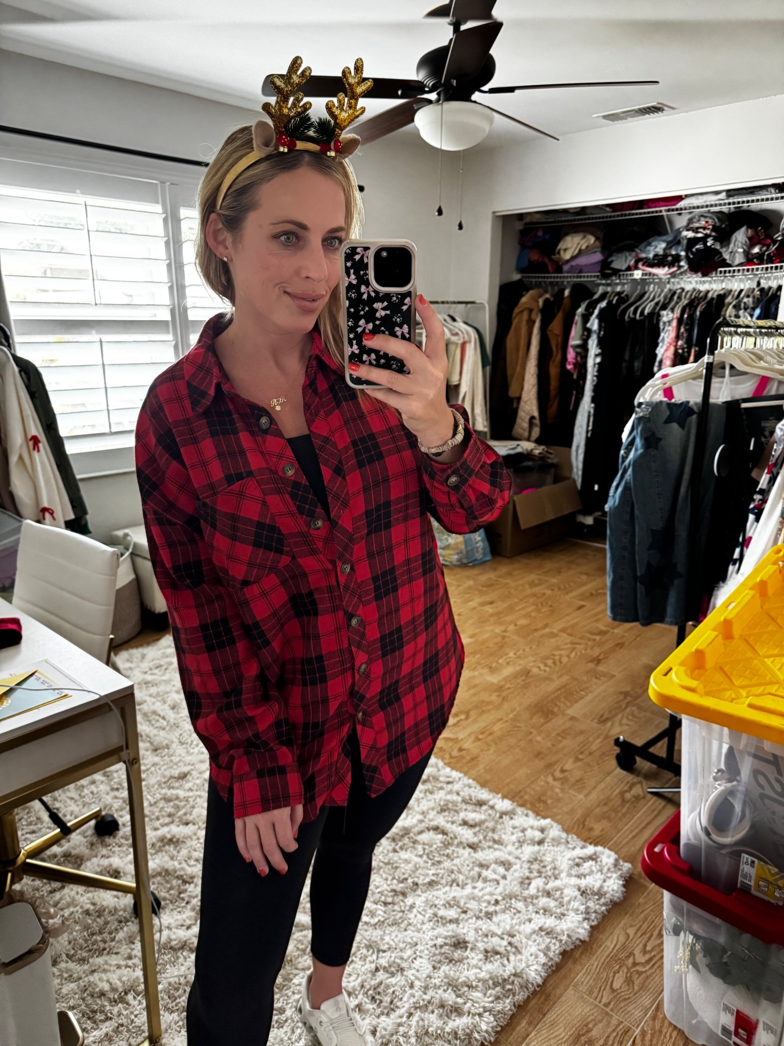 Holiday outfit 



#LTKootd #LTKHoliday #LTKFindsUnder50