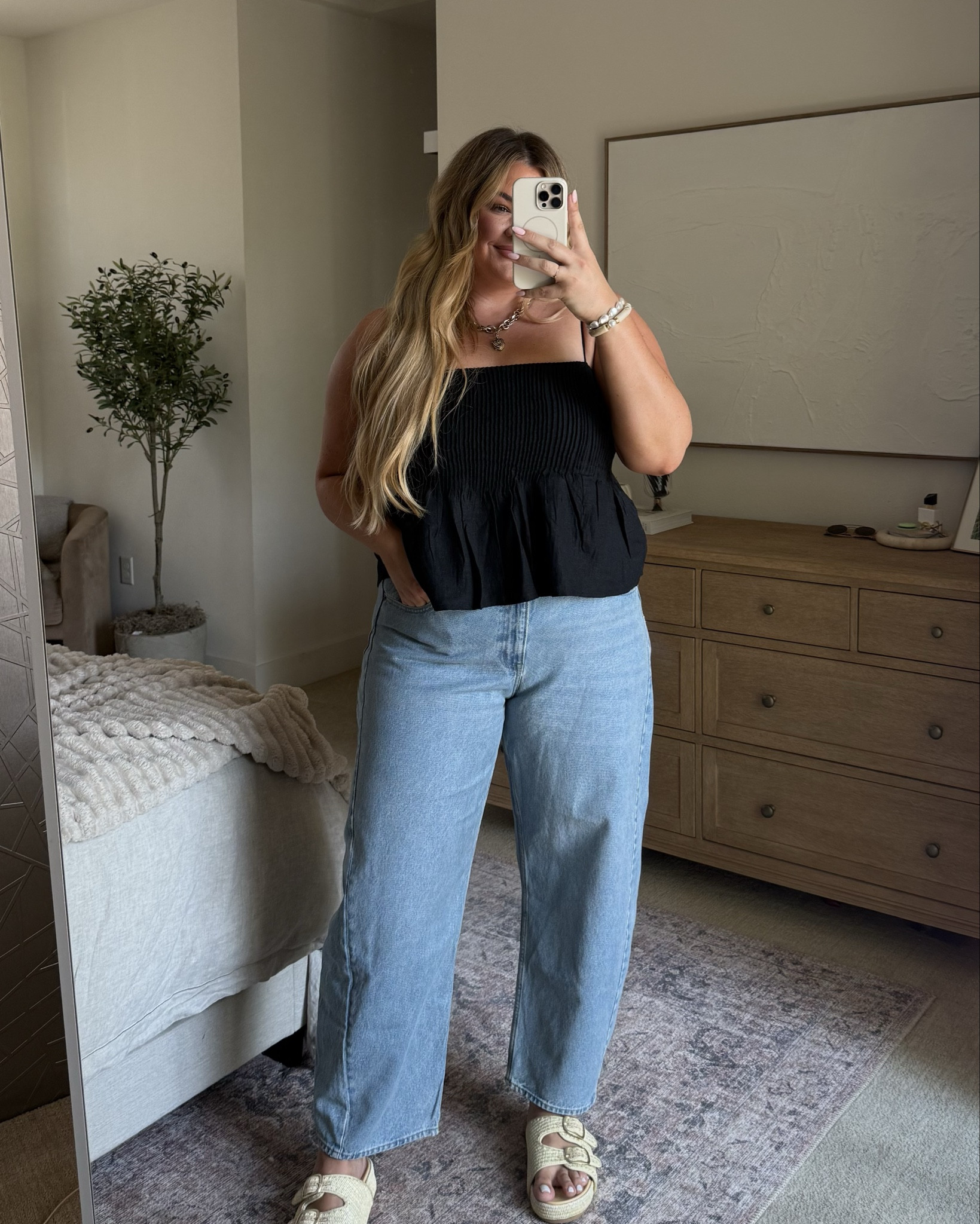my abercrombie jeans collection 🤭 all currently on sale + code DENIMAF works for extra $$ off!

here’s which ones i’m wearing:
1) high rise super skinny ankle jeans 33 long black wash 
2) mid rise barrel jeans - my fav!!! i have 4 washes hehe 34 long light wash 
3) curve love ultra wide leg jeans 33 long ecru wash 
4) curve love high rise 90s relaxed jeans 34 long medium fray hem wash 
5) curve love low rise ultra loose jean 34 long medium tinted wash 
6) curve love ultra wide leg jeans 33 long medium wash 
7) high rise wide leg jeans in white 33 long 
8) curve love barrel jeans in medium wash 34 long 
9) low rise baggy jeans in light wash destroy, 34 long 
10) high rise loose jean in 34 long, dark marble 

#abercrombiepartner @abercrombie 

#LTKStyleTip #LTKMidsize #LTKSaleAlert