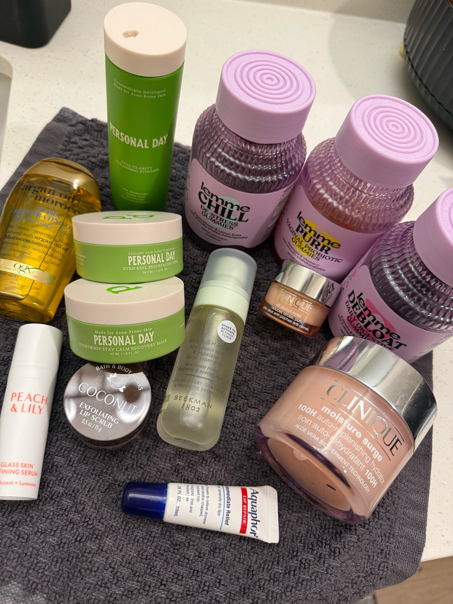Skincare routine💚I was able to tag everything except for the skincare items from Personal Day (which I’m obsessed with by the way)!!

#LTKGiftGuide #LTKFindsUnder50 #LTKBeauty