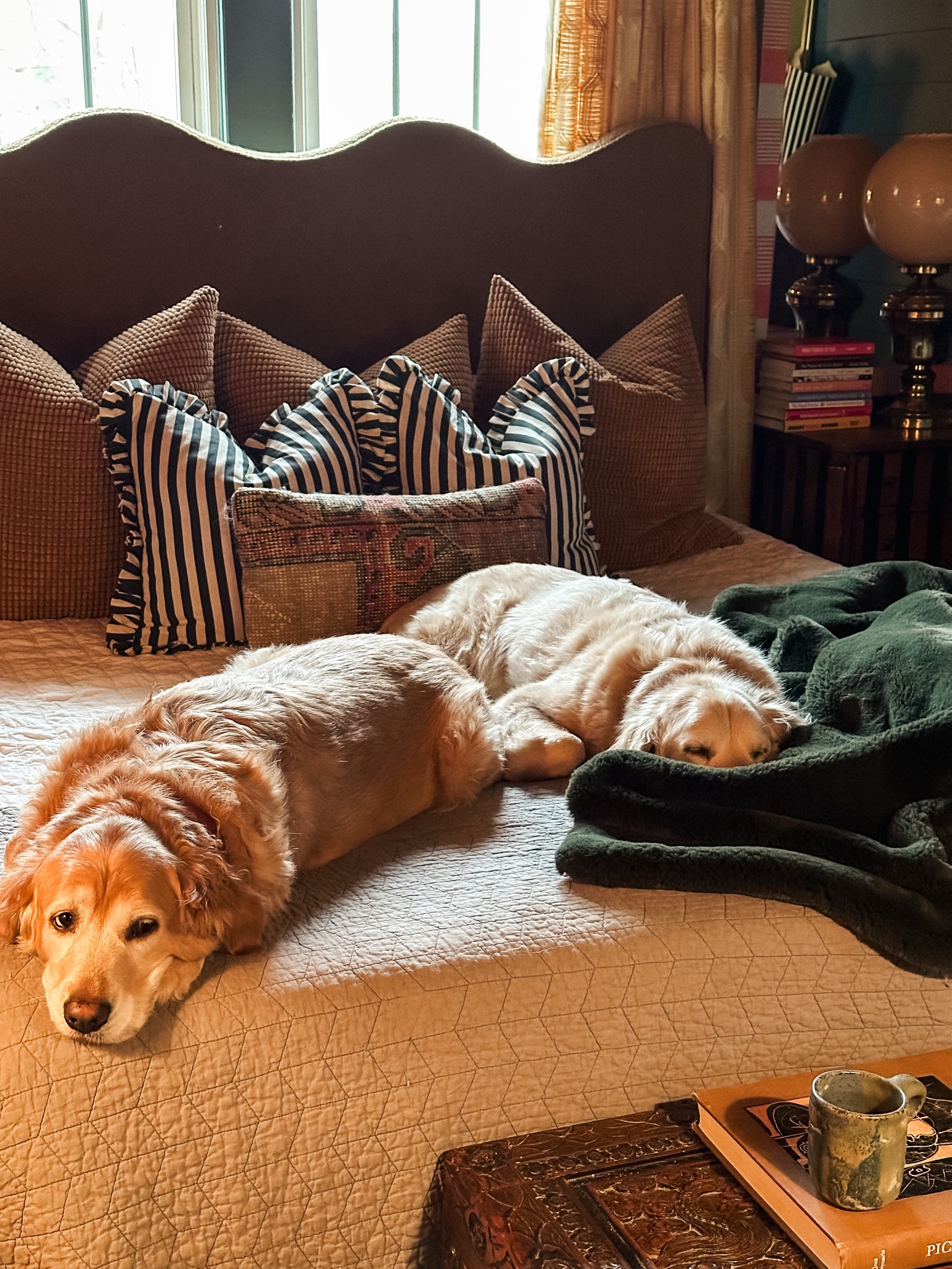 memorial day has me wanting all the stripes! these ruffle pillows are on sale 😃