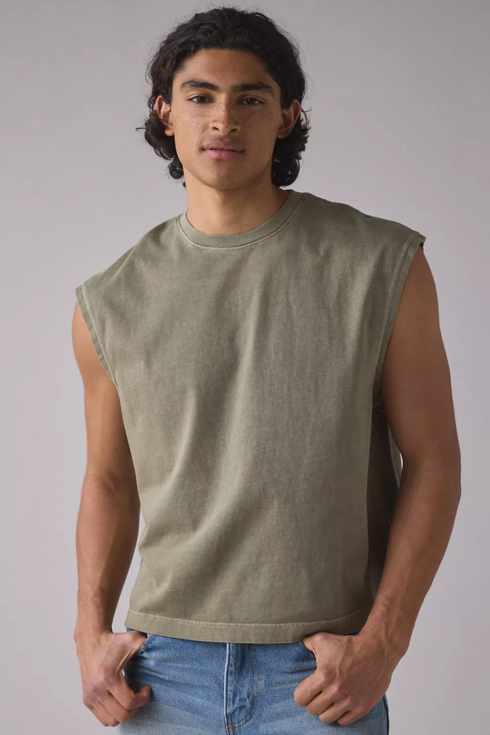 Standard Cloth Luca Cutoff Tee | Urban Outfitters (US and RoW)