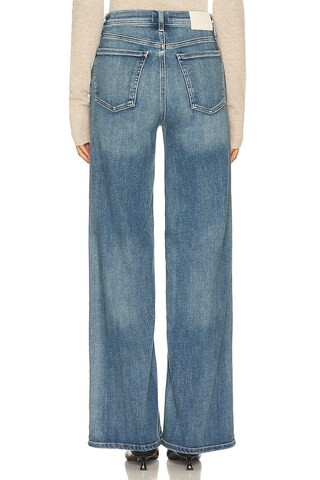 Lyra Wide Leg Jeans in Cooper | Revolve Clothing (Global)