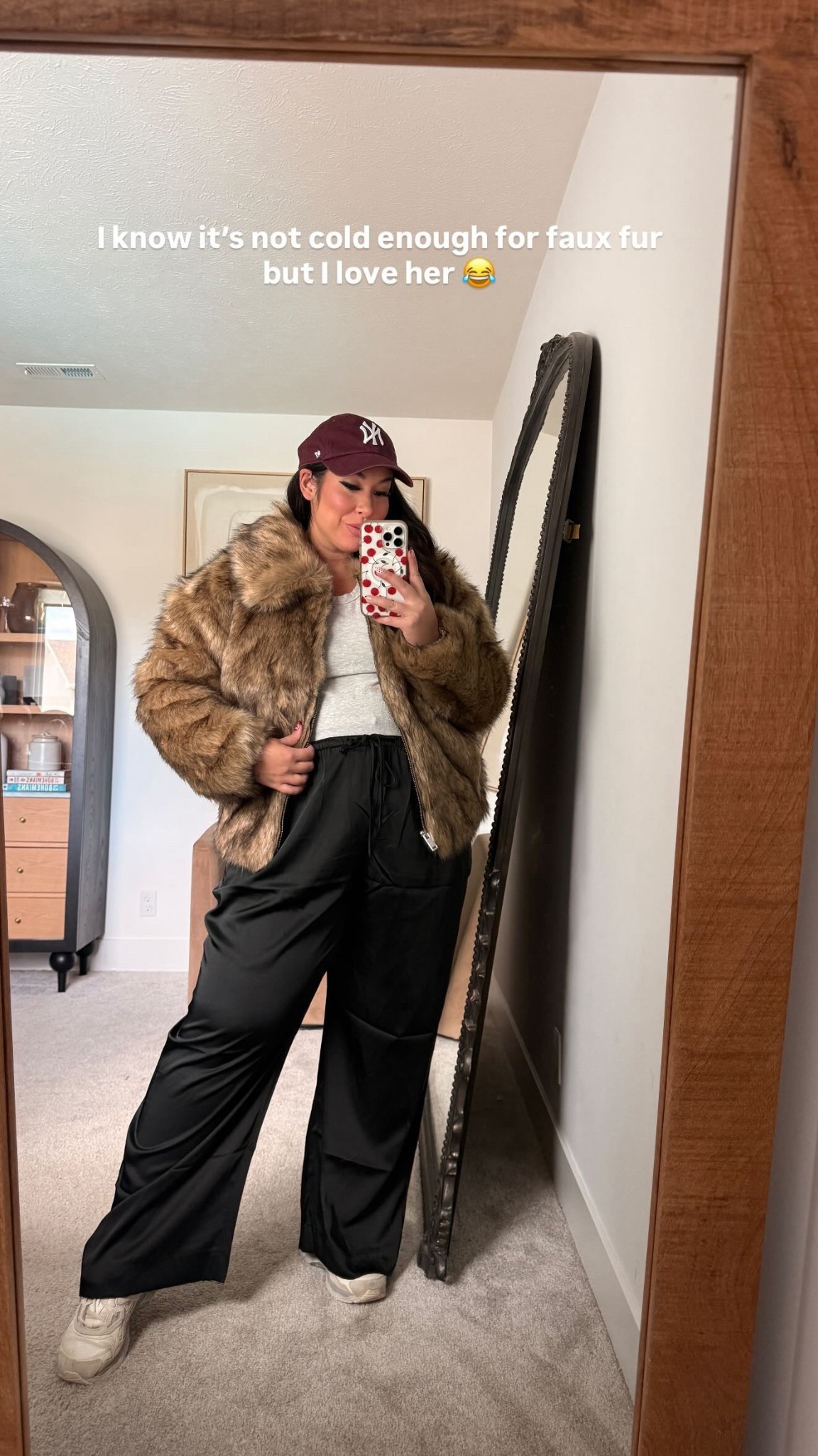 Midsize abercrombie outfit! Size XL jacket, size XXL pants
-
-
-
Midsize fashion, abercrombie finds, midsize outfit idea, faux fur coat, NYC outfit, trendy fashion 

#LTKSeasonal #LTKMidsize